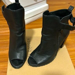 Kelsi Dagger Brooklyn bootie